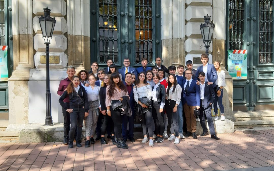 I ragazzi dell’Istituto Alberghiero di Tor Carbone a Budapest: un’esperienza di vita!